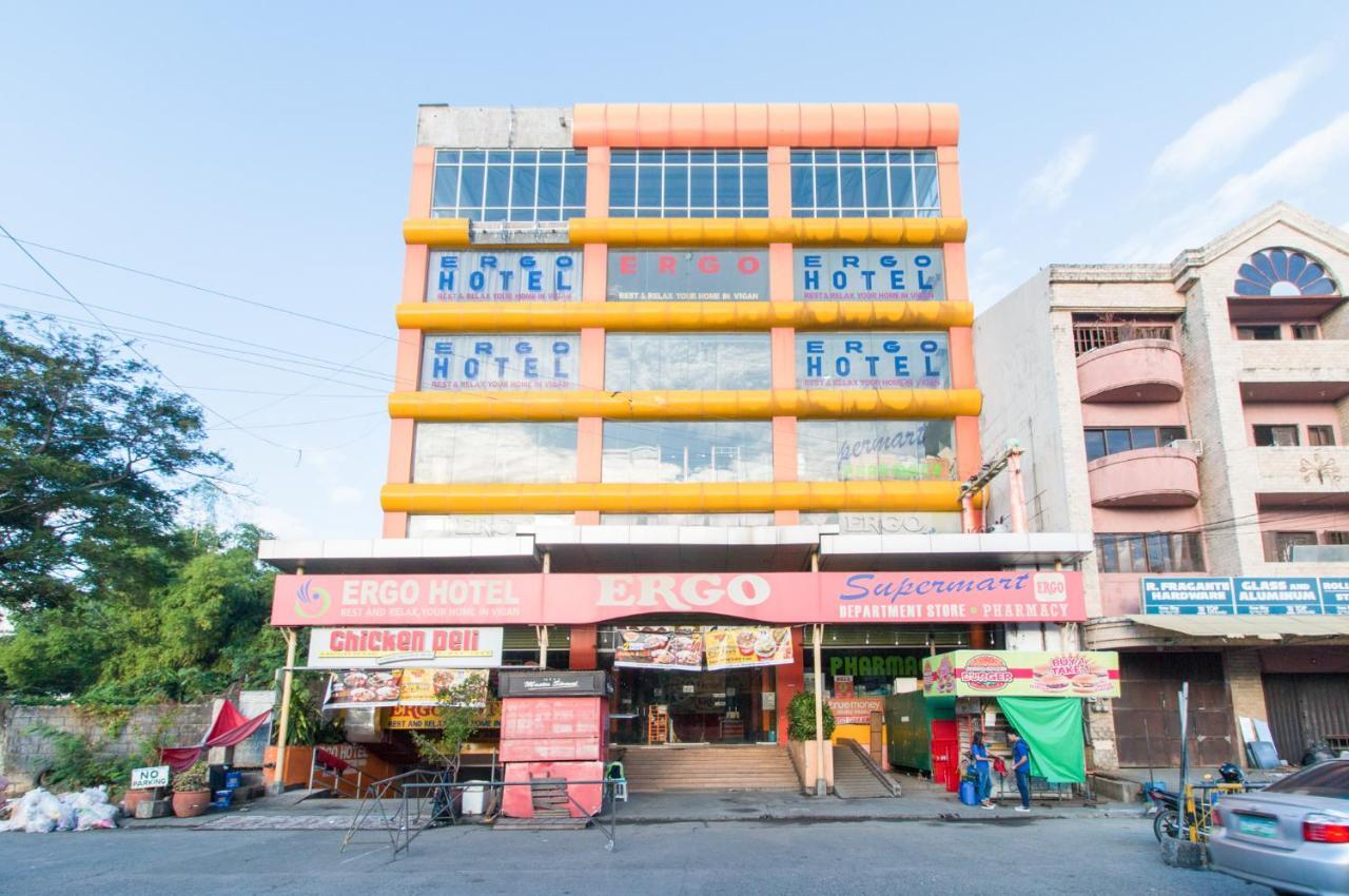 Reddoorz Plus Near Vigan City Commercial Center 외부 사진