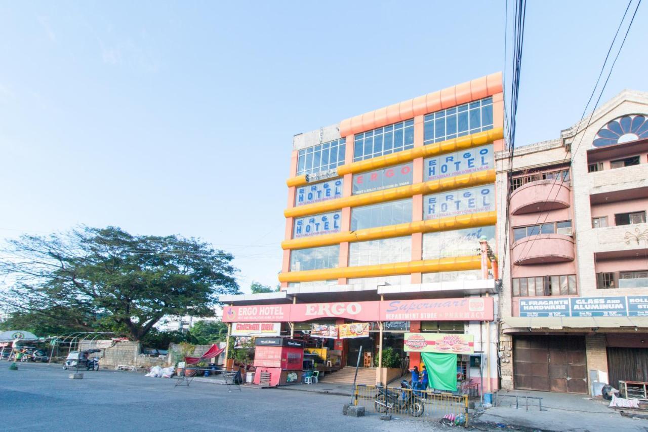 Reddoorz Plus Near Vigan City Commercial Center 외부 사진