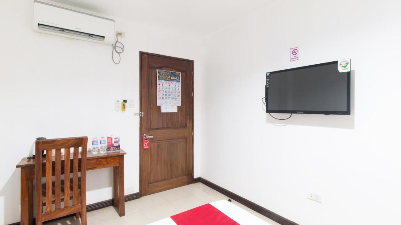 Reddoorz Plus Near Vigan City Commercial Center 외부 사진