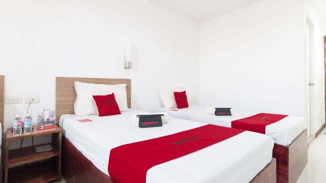 Reddoorz Plus Near Vigan City Commercial Center 외부 사진