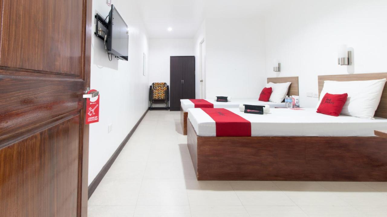 Reddoorz Plus Near Vigan City Commercial Center 외부 사진