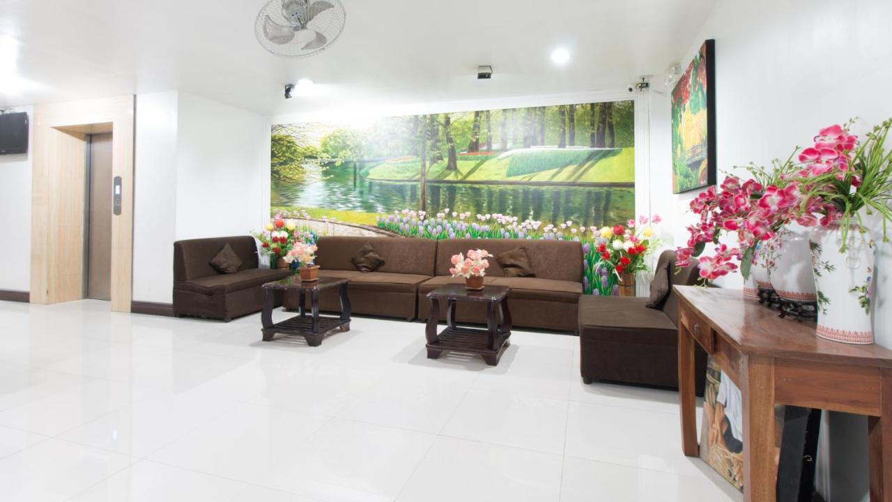 Reddoorz Plus Near Vigan City Commercial Center 외부 사진