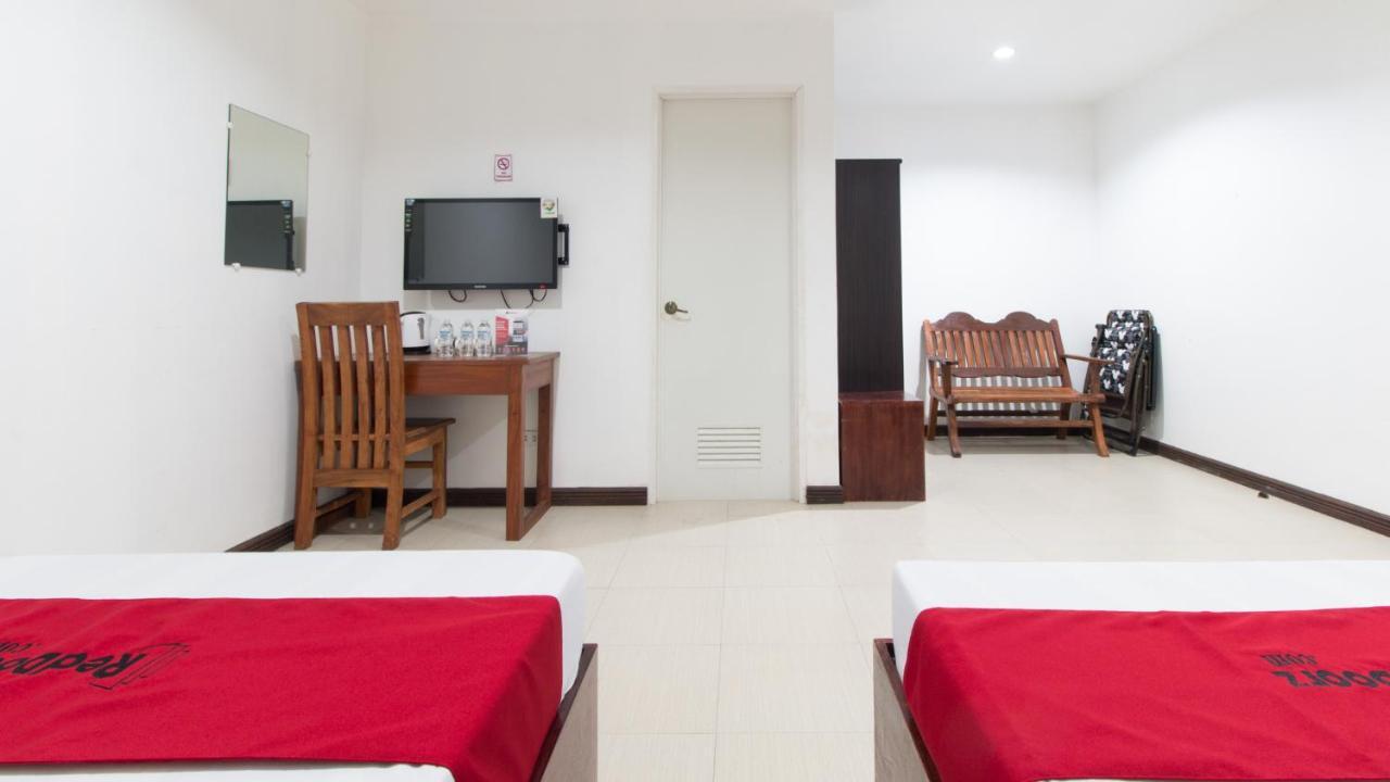 Reddoorz Plus Near Vigan City Commercial Center 외부 사진