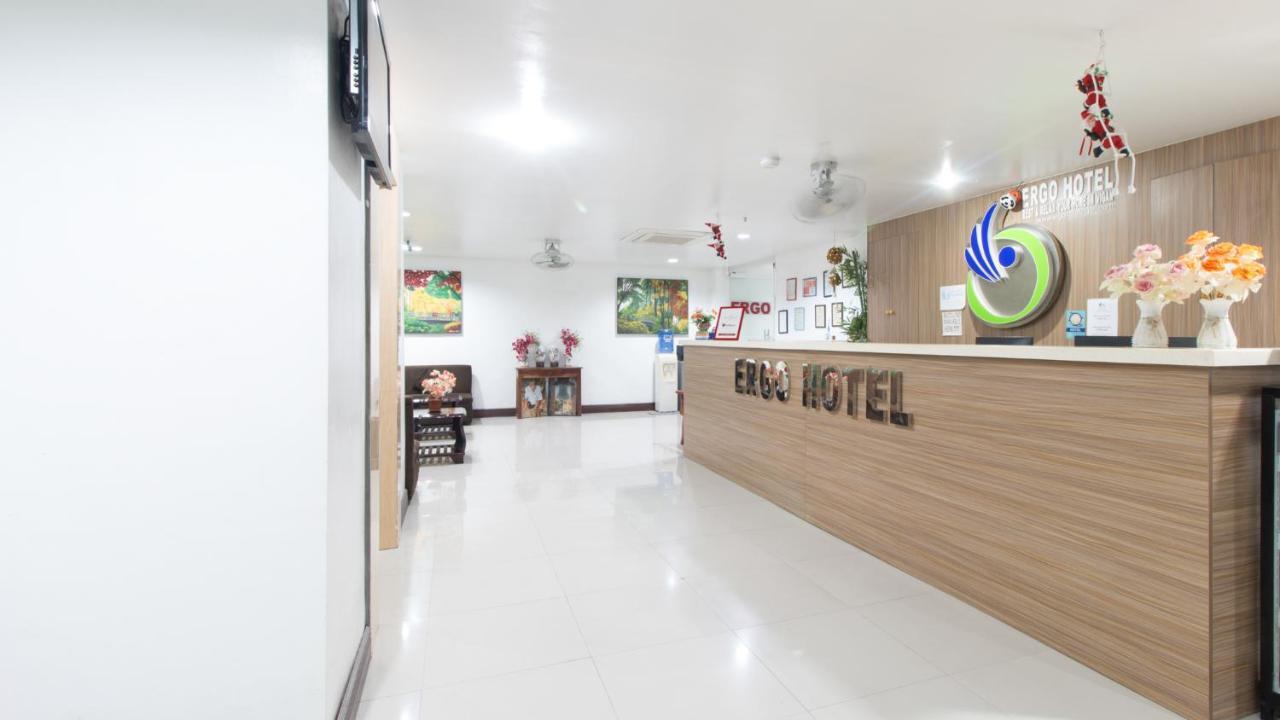 Reddoorz Plus Near Vigan City Commercial Center 외부 사진